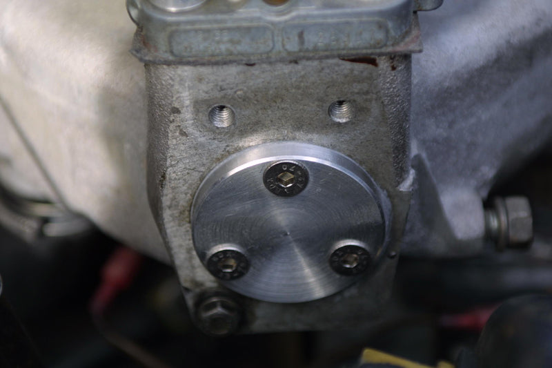 BMW 2002 Intake Manifold Block Off Plate
